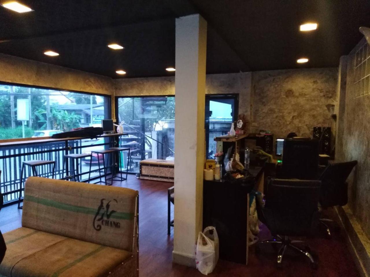 Chang Bed And Bar Hostel (Adults Only) Surat Thani Exteriér fotografie