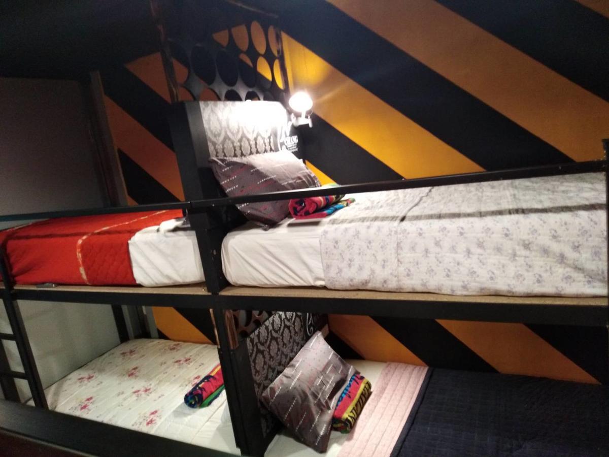 Chang Bed And Bar Hostel (Adults Only) Surat Thani Exteriér fotografie