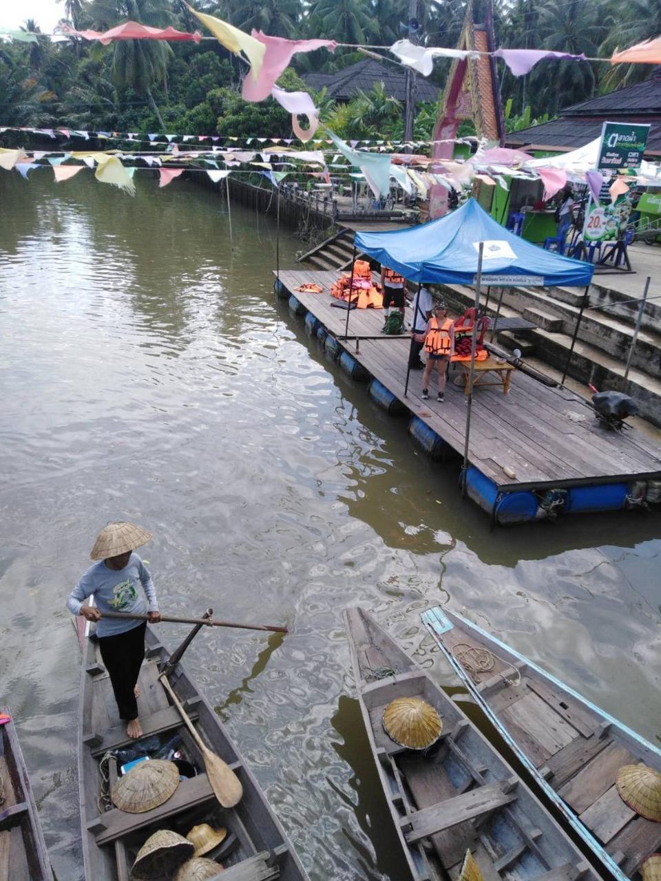 Chang Bed And Bar Hostel (Adults Only) Surat Thani Exteriér fotografie