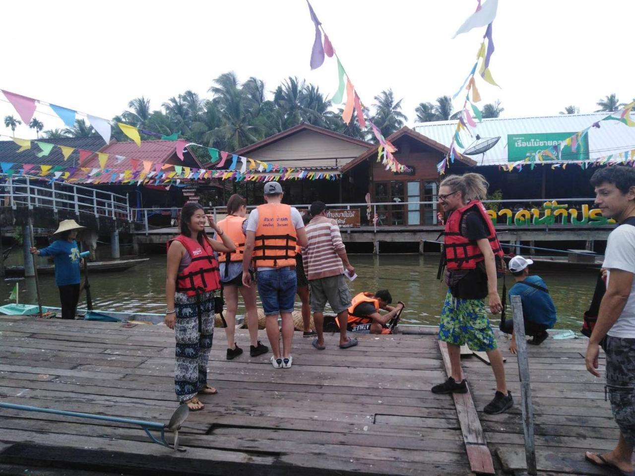Chang Bed And Bar Hostel (Adults Only) Surat Thani Exteriér fotografie