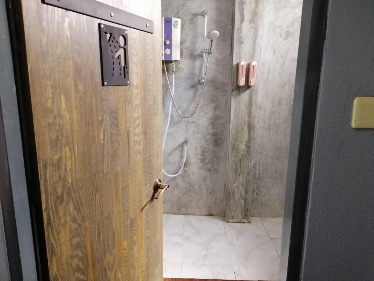 Chang Bed And Bar Hostel (Adults Only) Surat Thani Exteriér fotografie