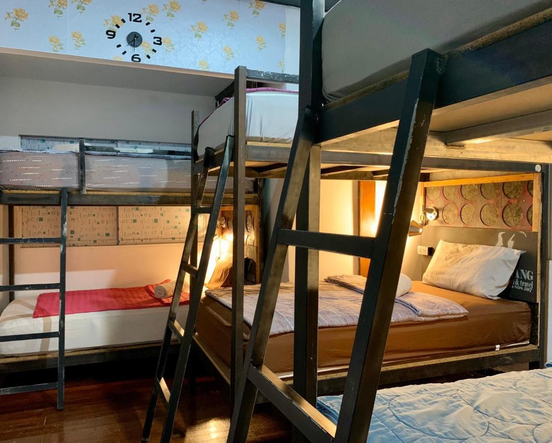 Chang Bed And Bar Hostel (Adults Only) Surat Thani Exteriér fotografie